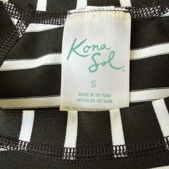 Kona Sol Black/White Striped UPF 50 Long Sleeve Rash Guard Tee Size Small - Picture 2 of 6